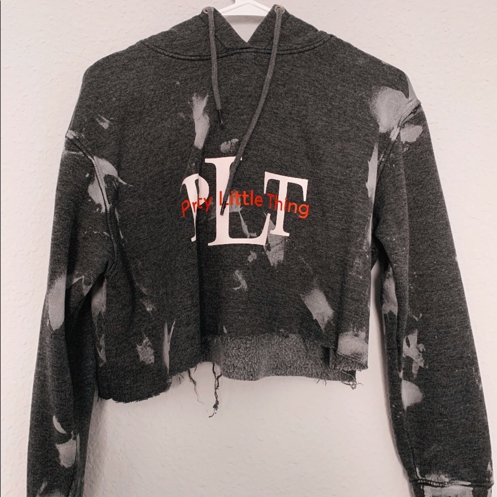 Black Pretty Little Thing Cropped Hoodie